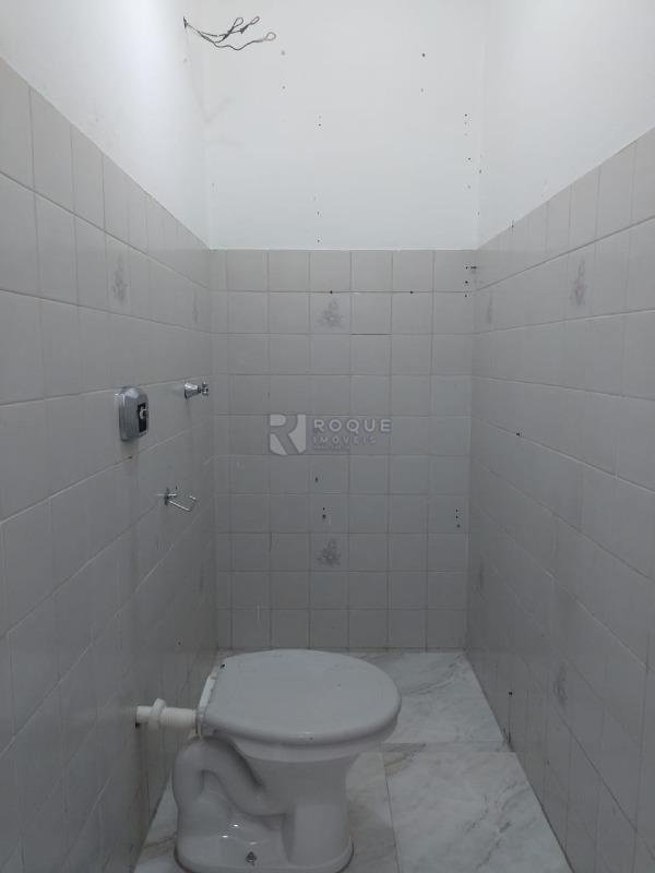 Salão para aluguel no bairro Vila Santa Rosália: Wc social 