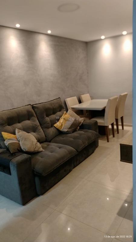 Apartamento à venda no bairro Parque Hippolyto: 