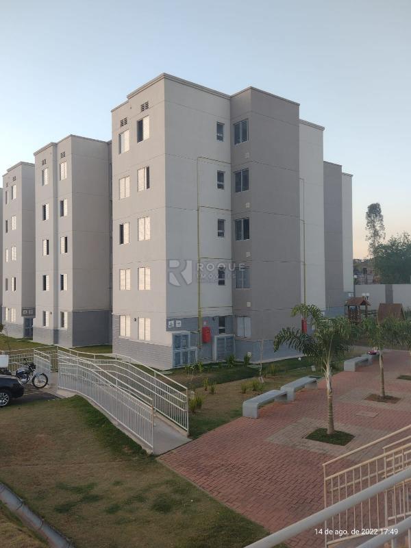 Apartamento à venda no bairro Parque Hippolyto: 