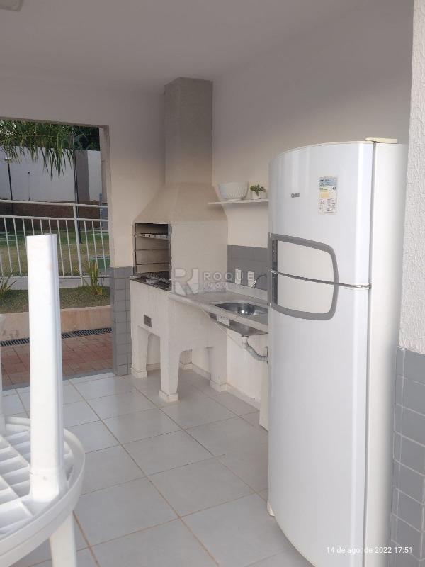 Apartamento à venda no bairro Parque Hippolyto: 