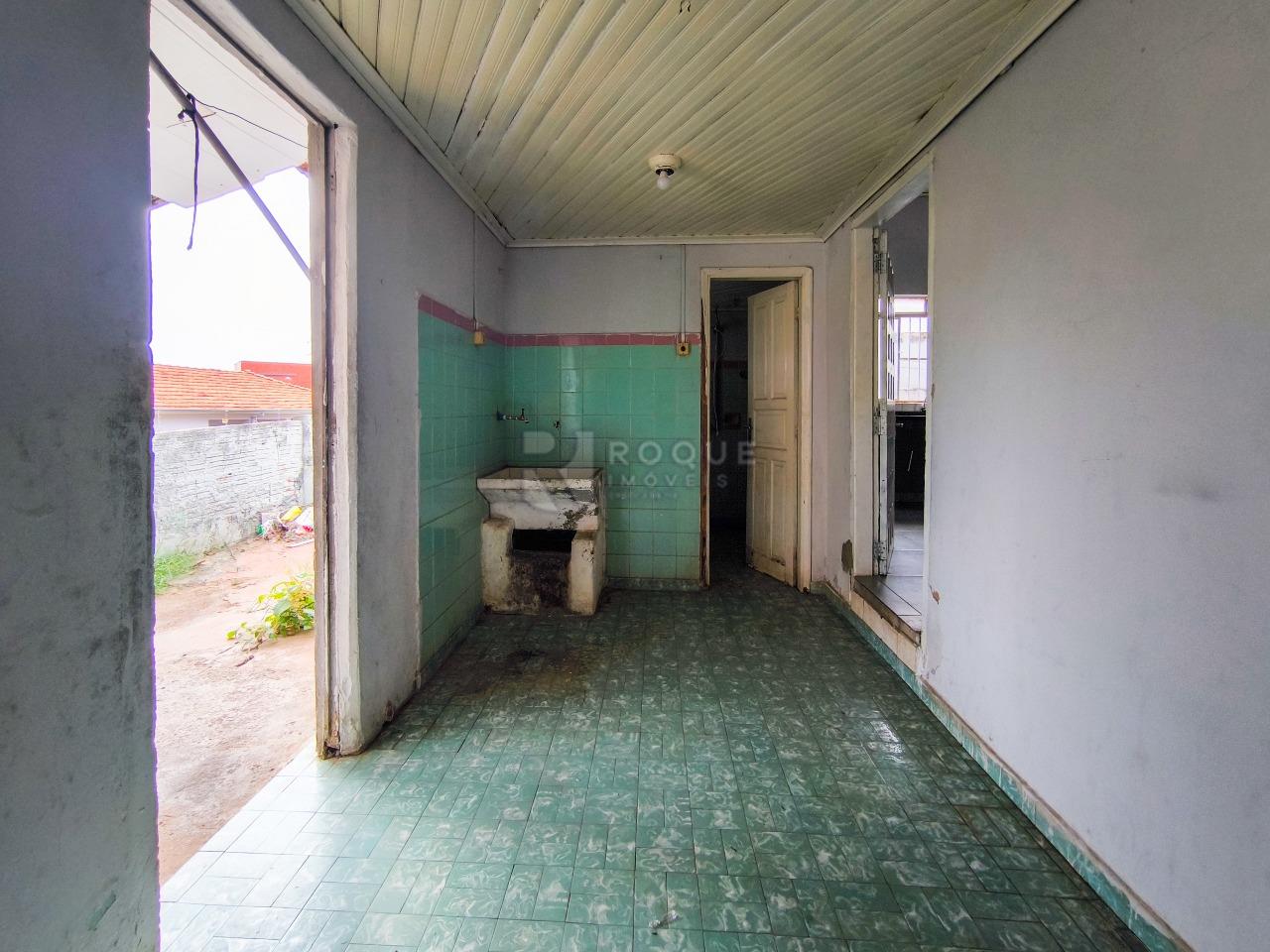 Casa Comercial à venda no bairro Boa Vista: ÁREA DE SERVIÇO