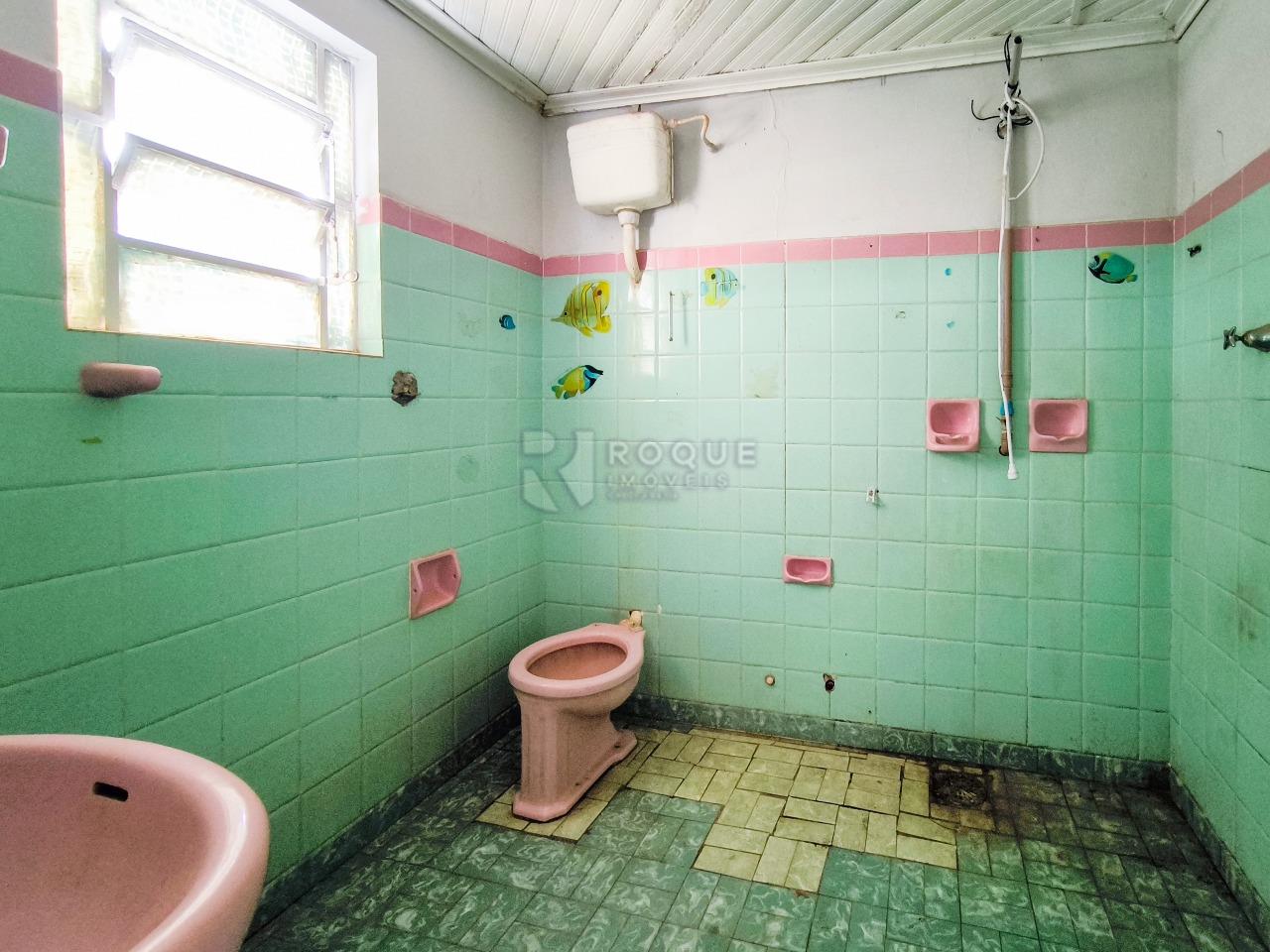 Casa Comercial à venda no bairro Boa Vista: BANHEIRO SOCIAL ÁREA DE SERVIÇO