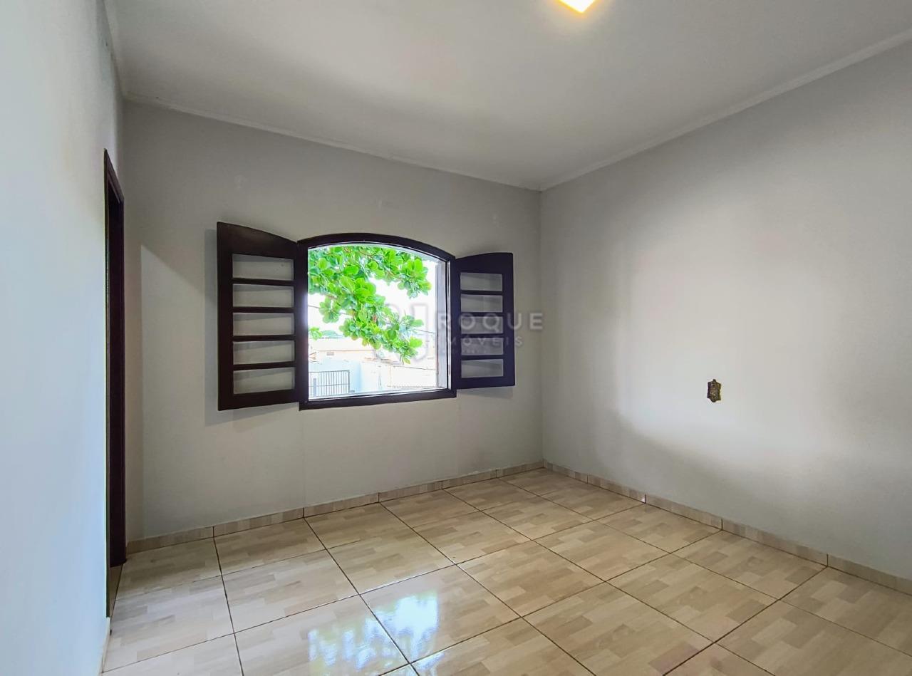 Casa Residencial para aluguel no bairro Vila Piza: Dormitório 03 suíte