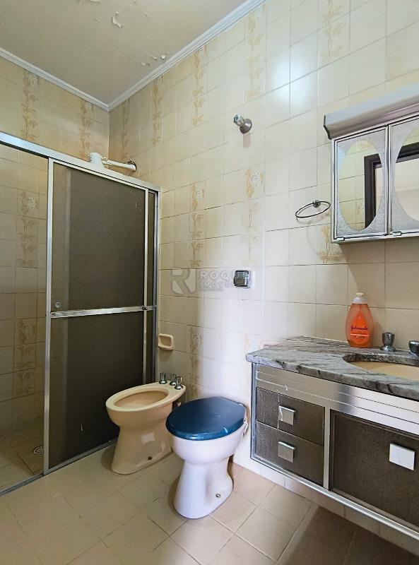 Casa Residencial para aluguel no bairro Vila Piza: Wc social 
