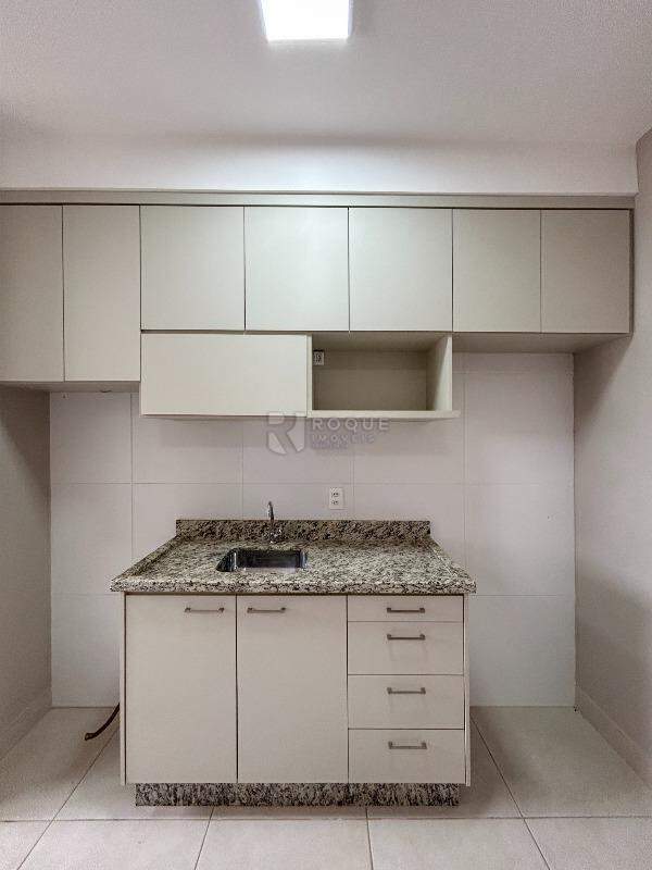 Apartamento para aluguel no bairro Jardim Senador Vergueiro: Cozinha
