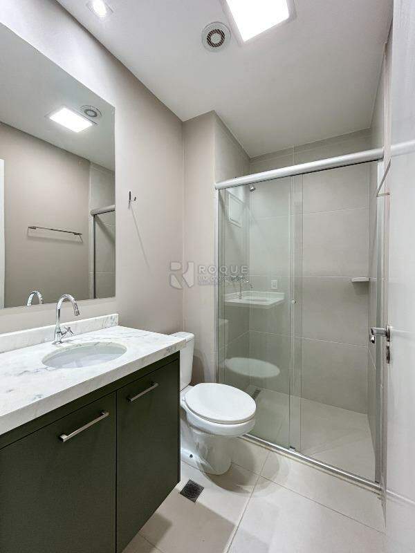 Apartamento para aluguel no bairro Jardim Senador Vergueiro: WC social