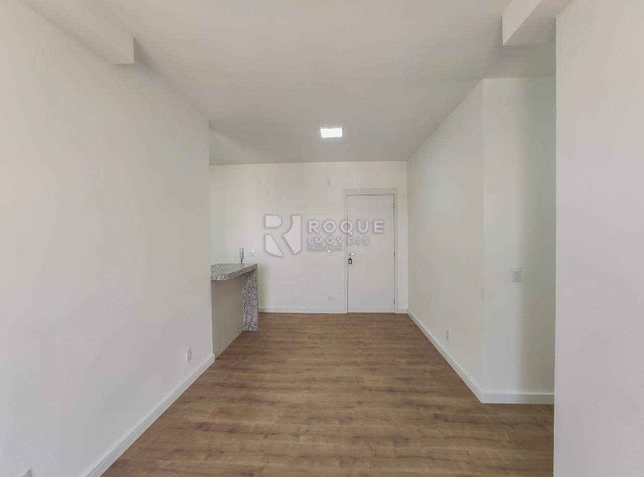 Apartamento para aluguel no bairro Jardim Senador Vergueiro: Sala 