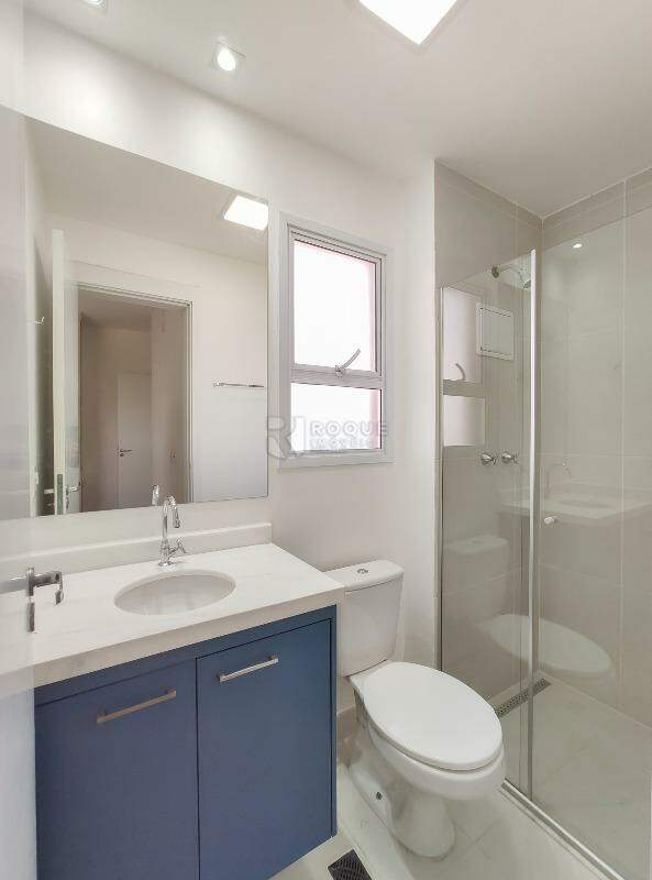 Apartamento para aluguel no bairro Jardim Senador Vergueiro: WC suíte 