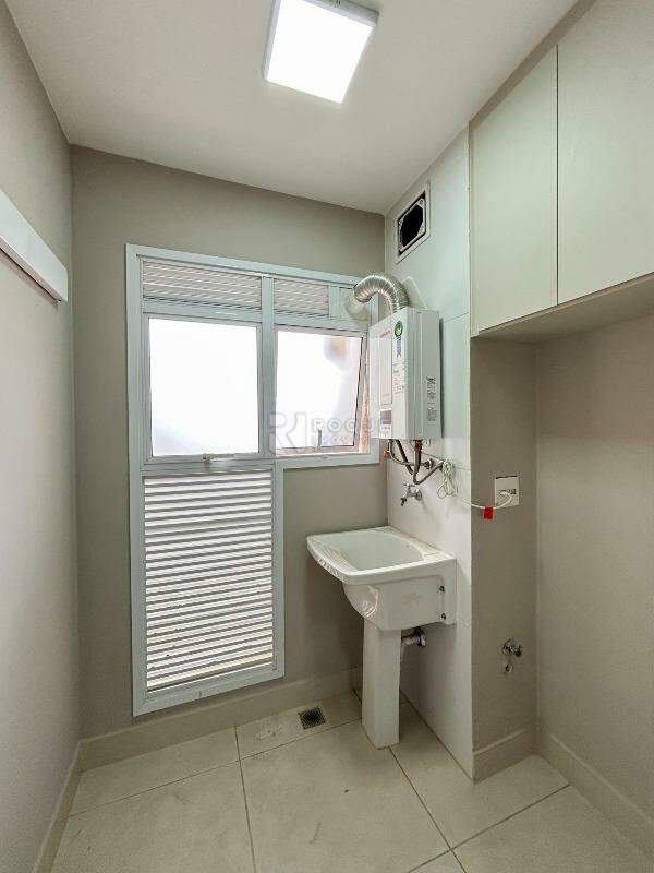 Apartamento para aluguel no bairro Jardim Senador Vergueiro: Área de serviço