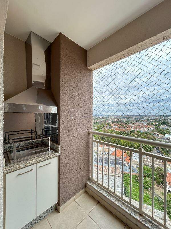 Apartamento para aluguel no bairro Jardim Senador Vergueiro: Sacada