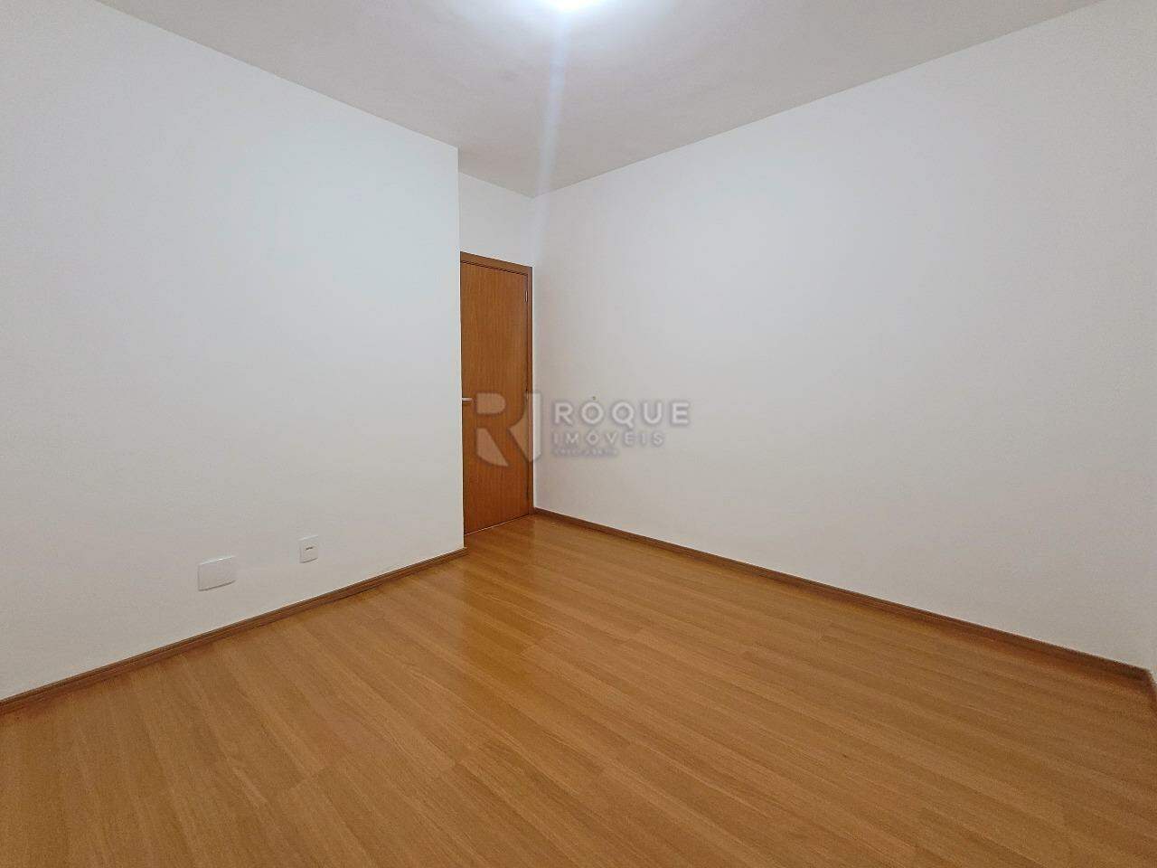 Apartamento para aluguel no bairro Fazenda Duas Barras: Dormitório 2