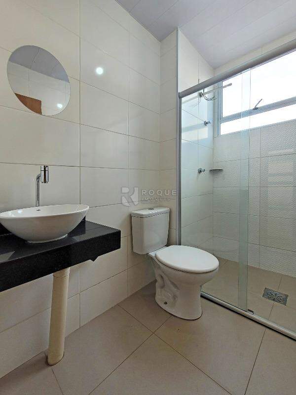 Apartamento para aluguel no bairro Fazenda Duas Barras: Wc