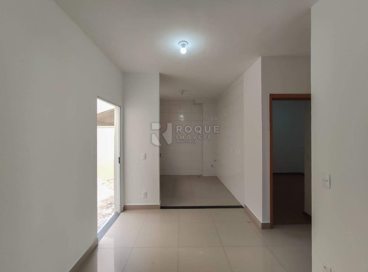Apartamento para aluguel no bairro Fazenda Duas Barras: Sala 