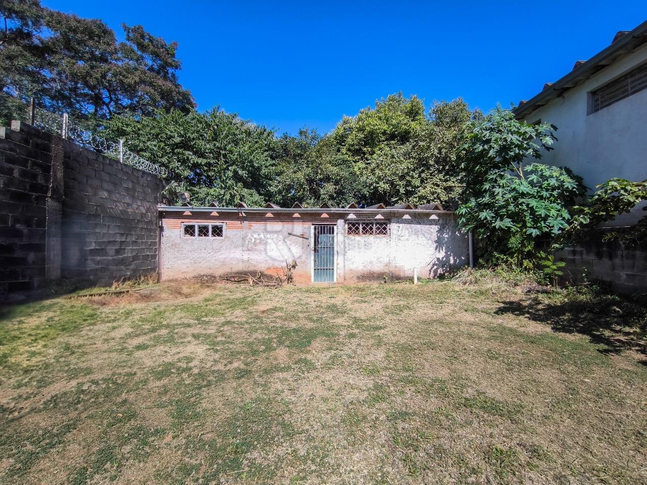 Área à venda no bairro Roseira: 