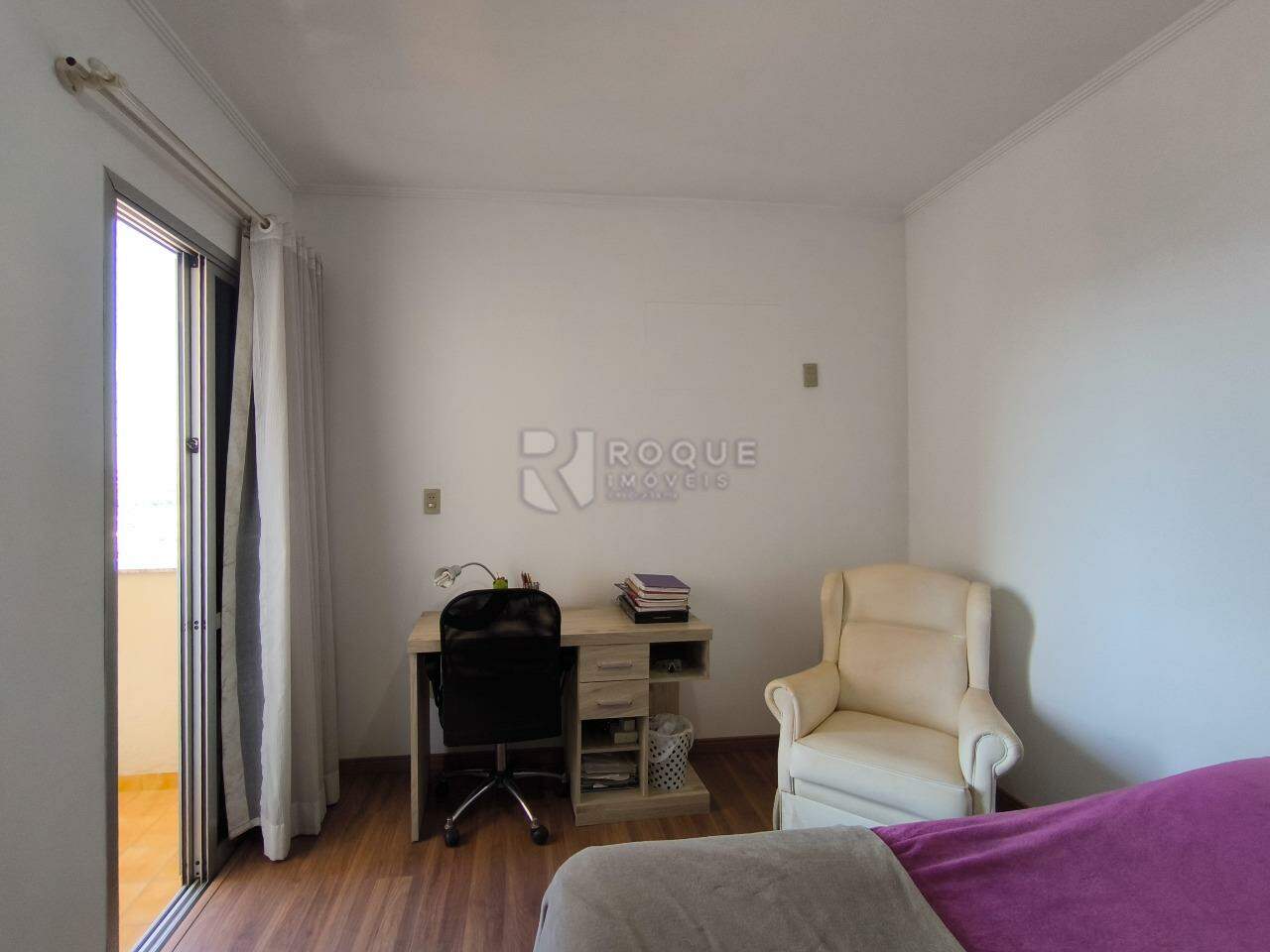 Apartamento à venda no bairro Vila Paraiso: SUÍTE 2