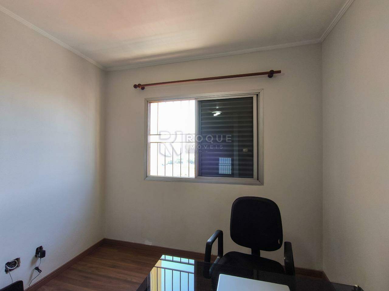 Apartamento à venda no bairro Vila Paraiso: DORMITÓRIO 1