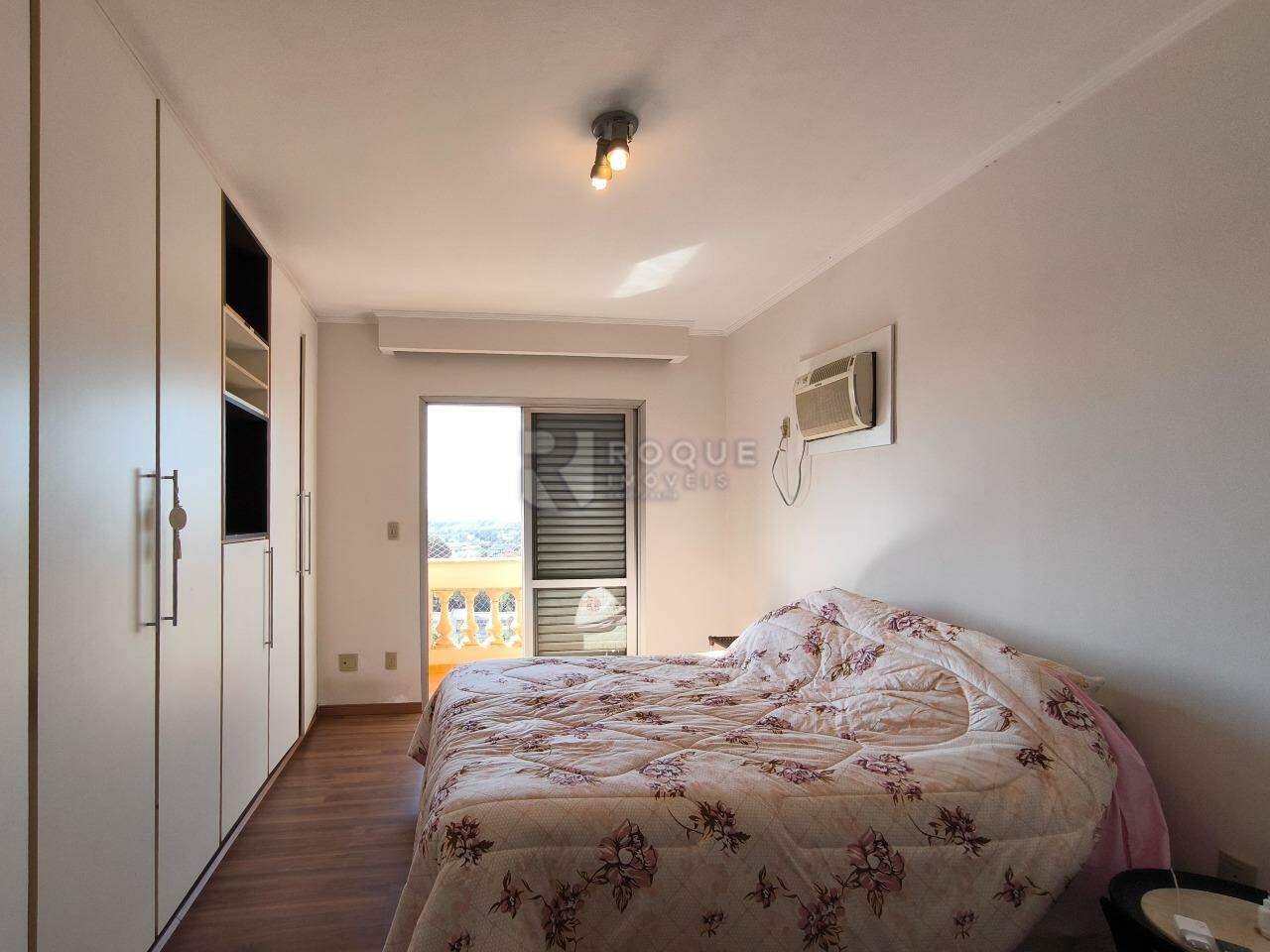 Apartamento à venda no bairro Vila Paraiso: SUÍTE 1