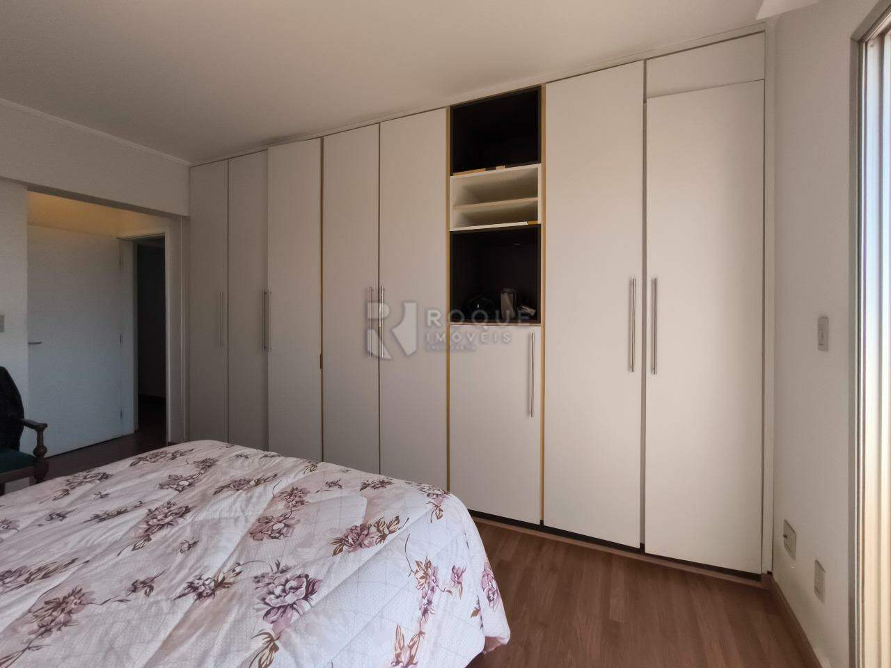 Apartamento à venda no bairro Vila Paraiso: SUÍTE 1