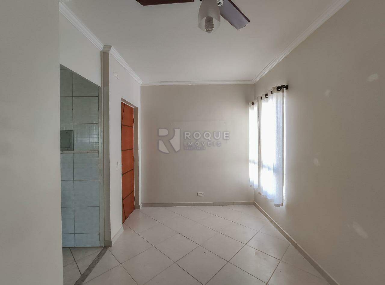 Apartamento para aluguel no bairro Vila Paulista: Sala 