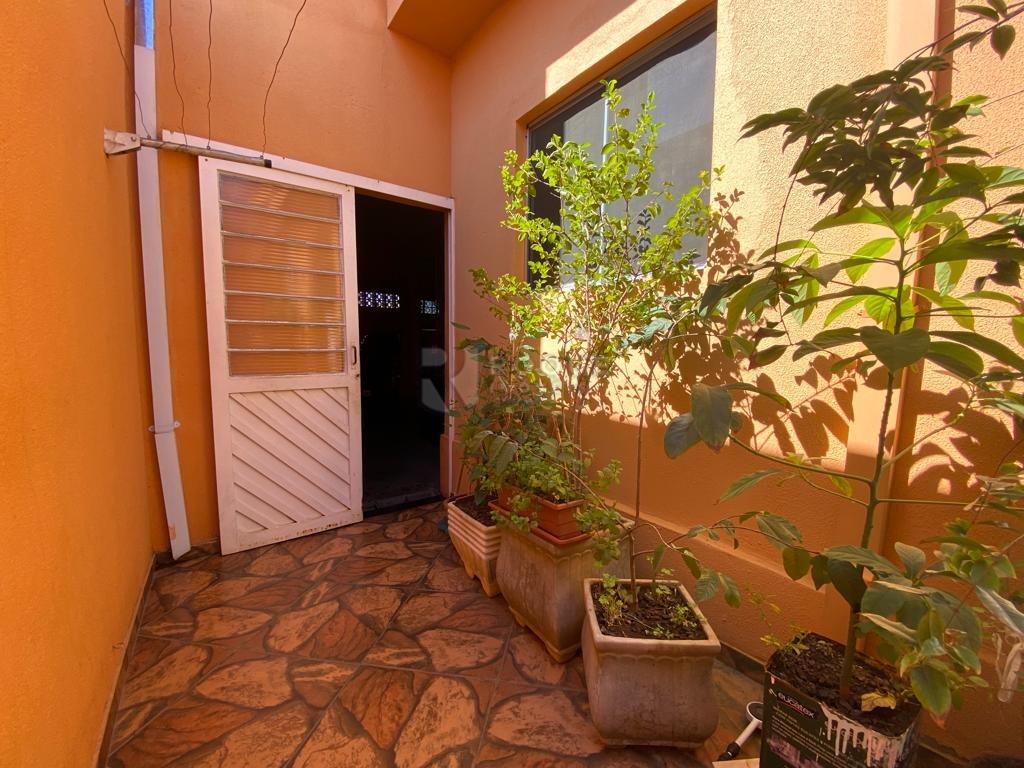 Casa Residencial à venda no bairro Parque Residencial Santa Eulália: 