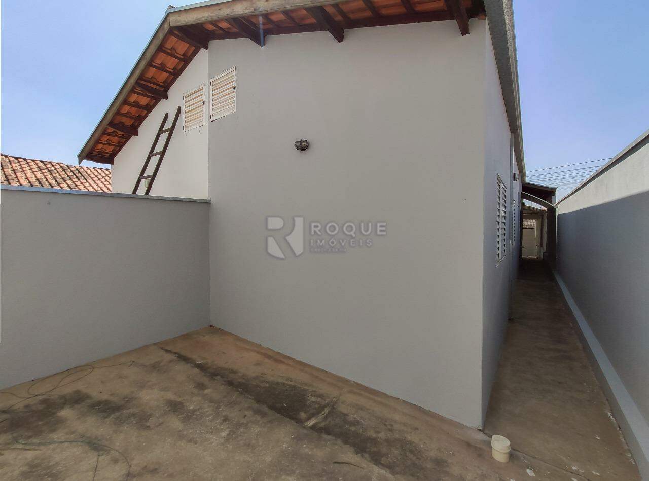 Casa Residencial para aluguel no bairro Residencial Recanto Verde: Fundo 