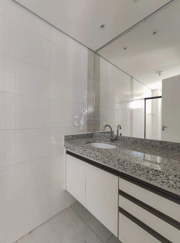 Apartamento para aluguel no bairro Jardim Florença: WC suíte