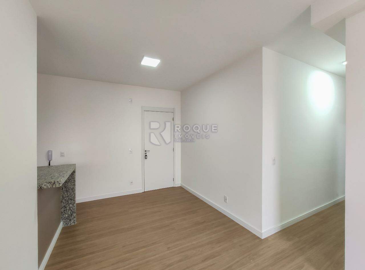 Apartamento para aluguel no bairro Jardim Senador Vergueiro: Sala