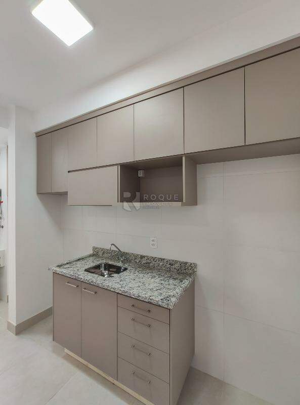 Apartamento para aluguel no bairro Jardim Senador Vergueiro: Cozinha