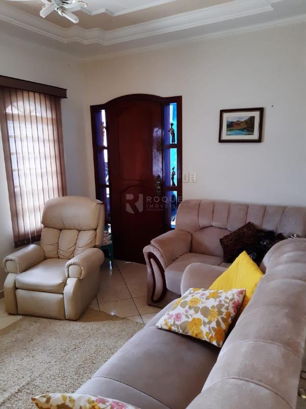 Casa Residencial à venda no bairro Jardim das Palmeiras: Sala de Estar