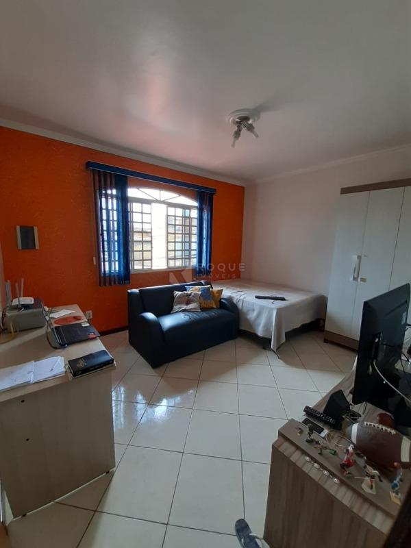 Casa Residencial à venda no bairro Jardim das Palmeiras: Dormitório