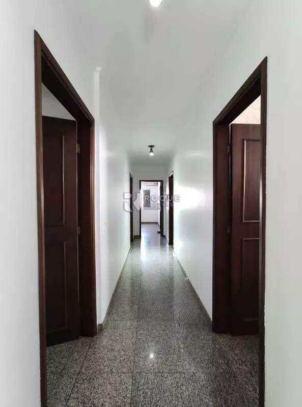 Casa Residencial à venda no bairro Boa Vista: CORREDOR INTERNO 