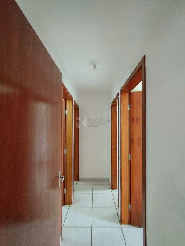 Apartamento para aluguel no bairro Vila Labaki: Hall