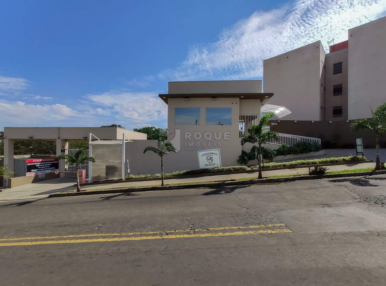 Apartamento para aluguel no bairro Vila Labaki: Fachada 