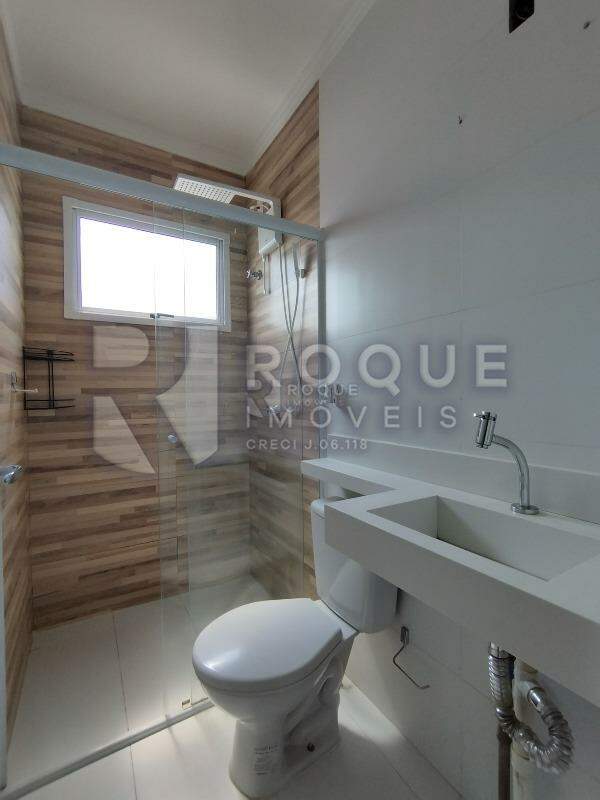 Apartamento para aluguel no bairro Residencial Rubi: WC