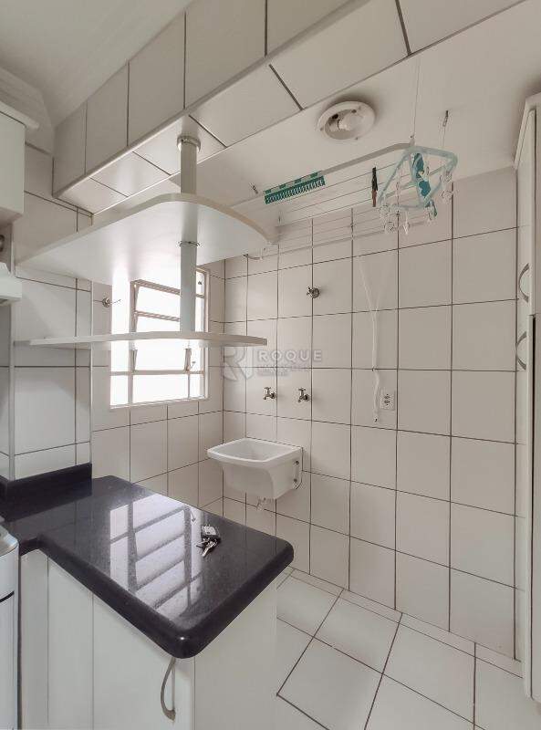 Apartamento para aluguel no bairro Itaipu: Área de serviço 