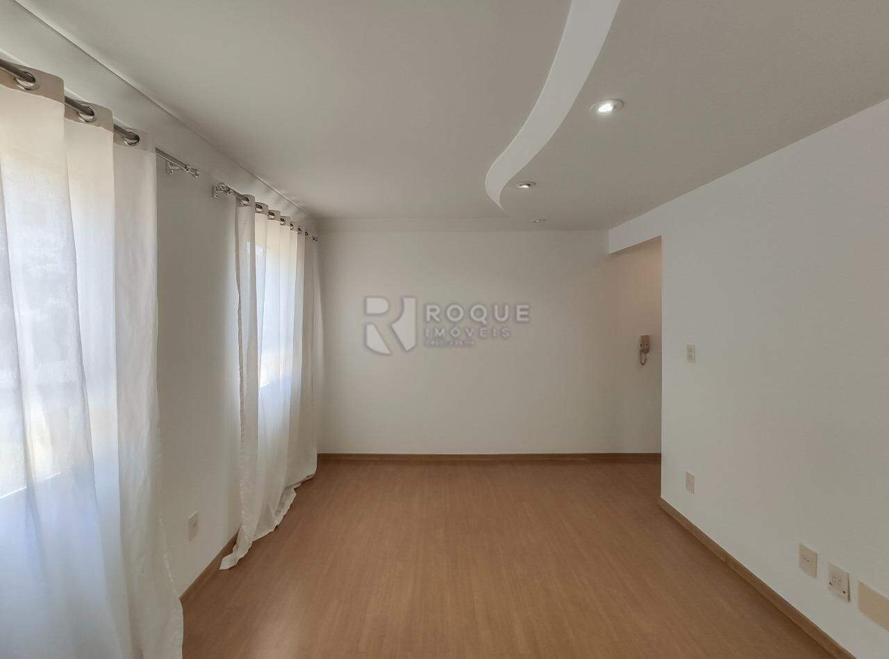 Apartamento para aluguel no bairro Itaipu: Sala 