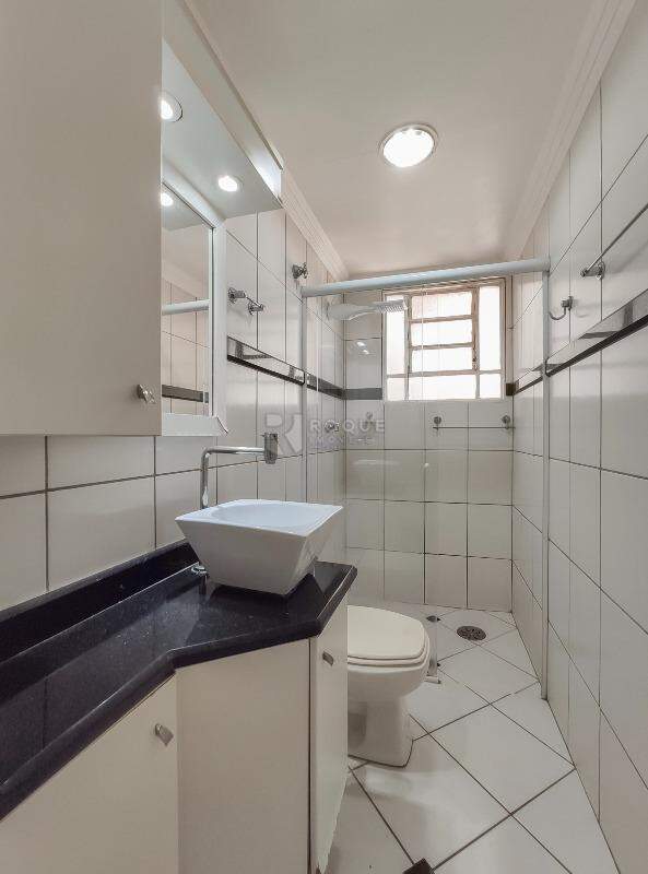 Apartamento para aluguel no bairro Itaipu: WC social 