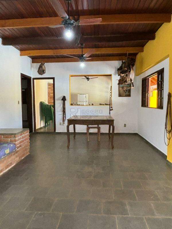 Chácara à venda no bairro Pires de Baixo: 