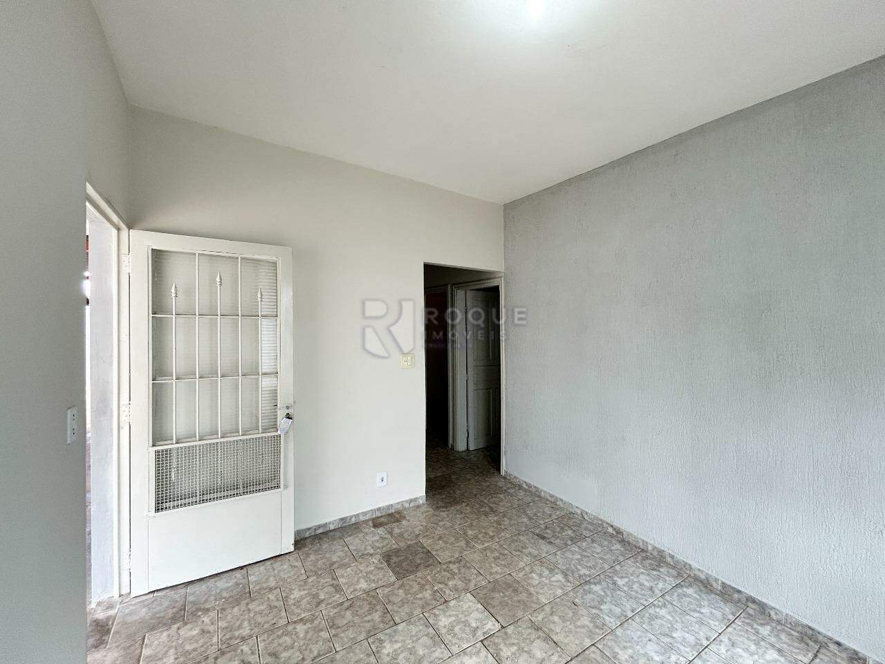 Casa Residencial para aluguel no bairro Vila Cristovam: Sala