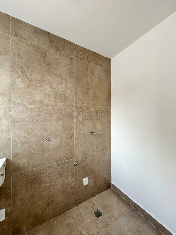 Apartamento para aluguel no bairro Jardim Santa Cecília: Área de serviço 