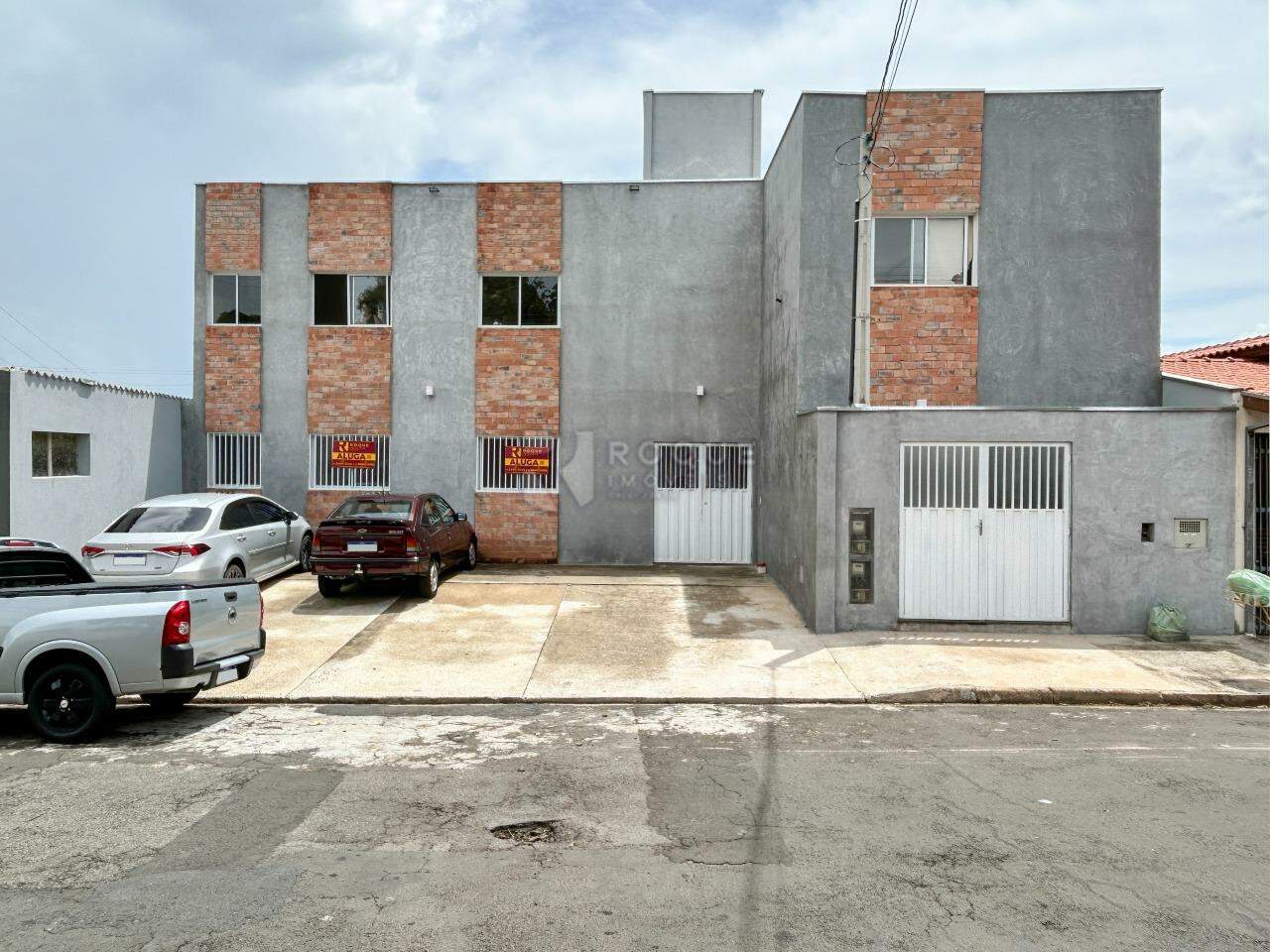 Apartamento para aluguel no bairro Jardim Santa Cecília: Fachada 