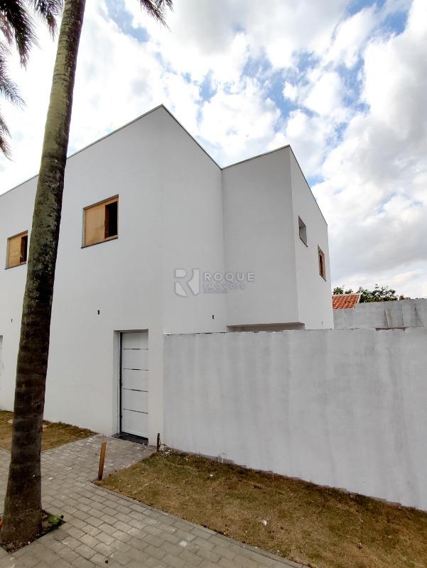 Casa em condomínio à venda no bairro Jardim Residencial Alto do Flamboyant: FRENTE