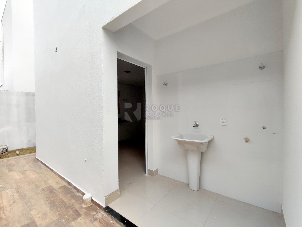 Casa em condomínio à venda no bairro Jardim Residencial Alto do Flamboyant: ÁREA DE SERVIÇO