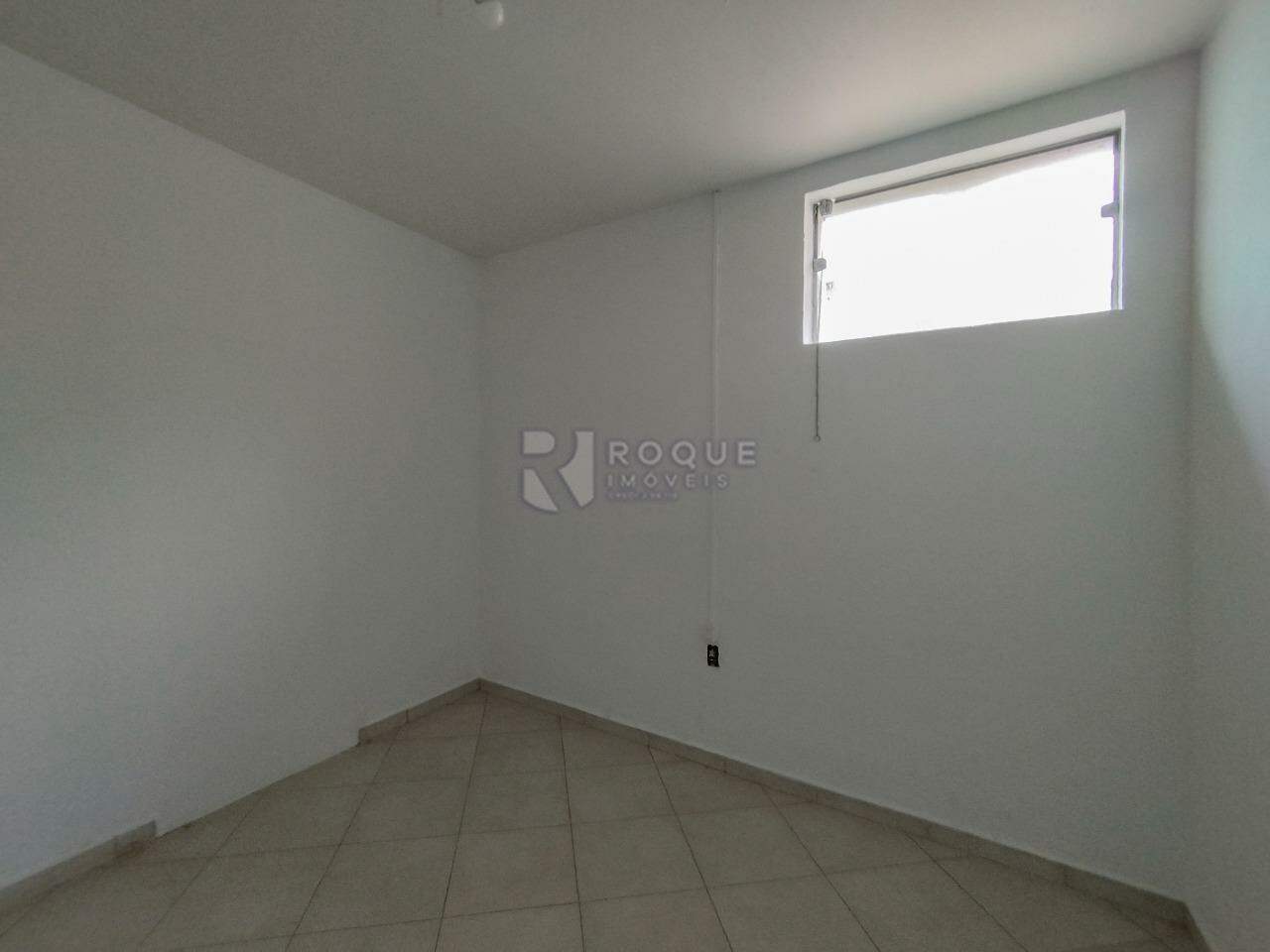 Casa com salão para aluguel no bairro Boa Vista: Dormitório 3