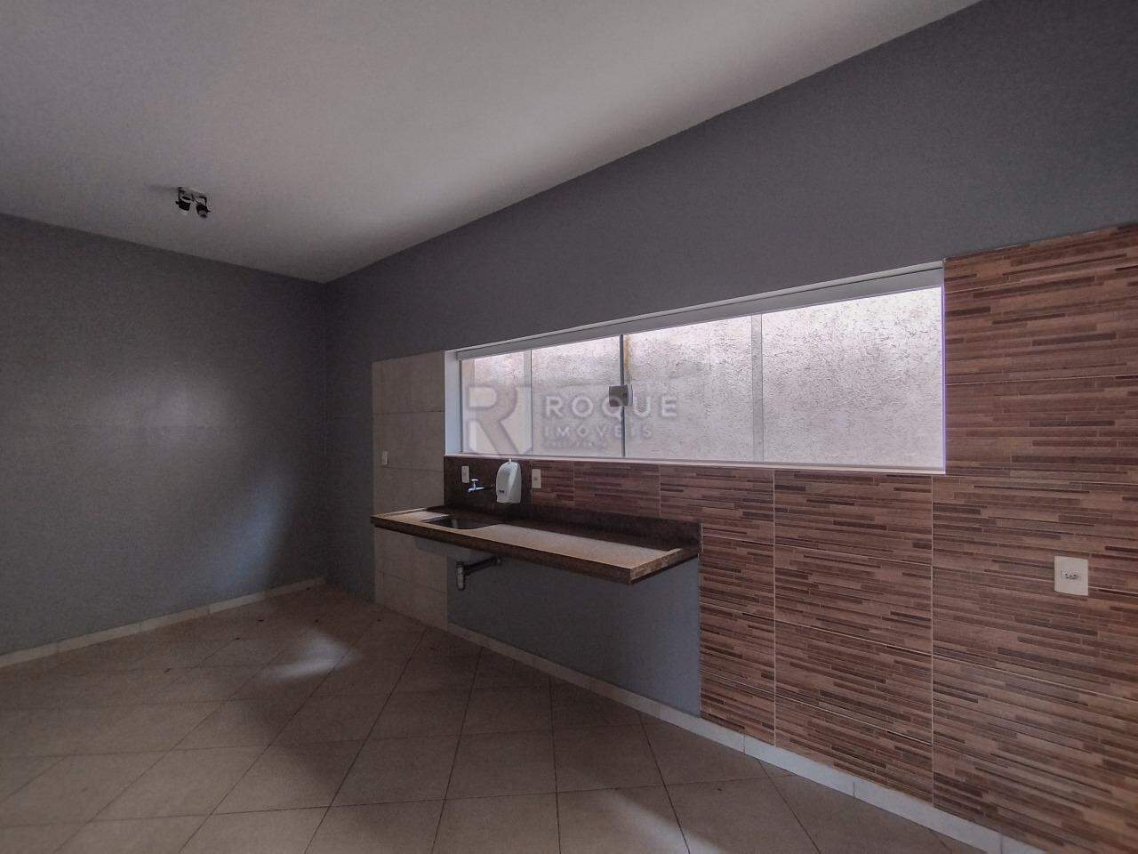 Casa com salão para aluguel no bairro Boa Vista: Cozinha 