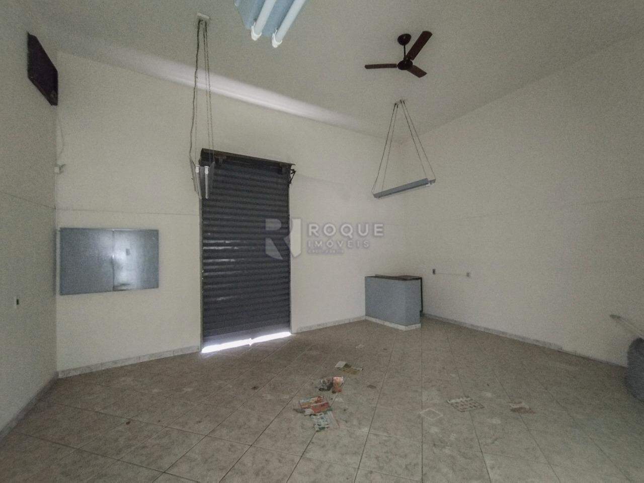 Casa com salão para aluguel no bairro Boa Vista: Salão 