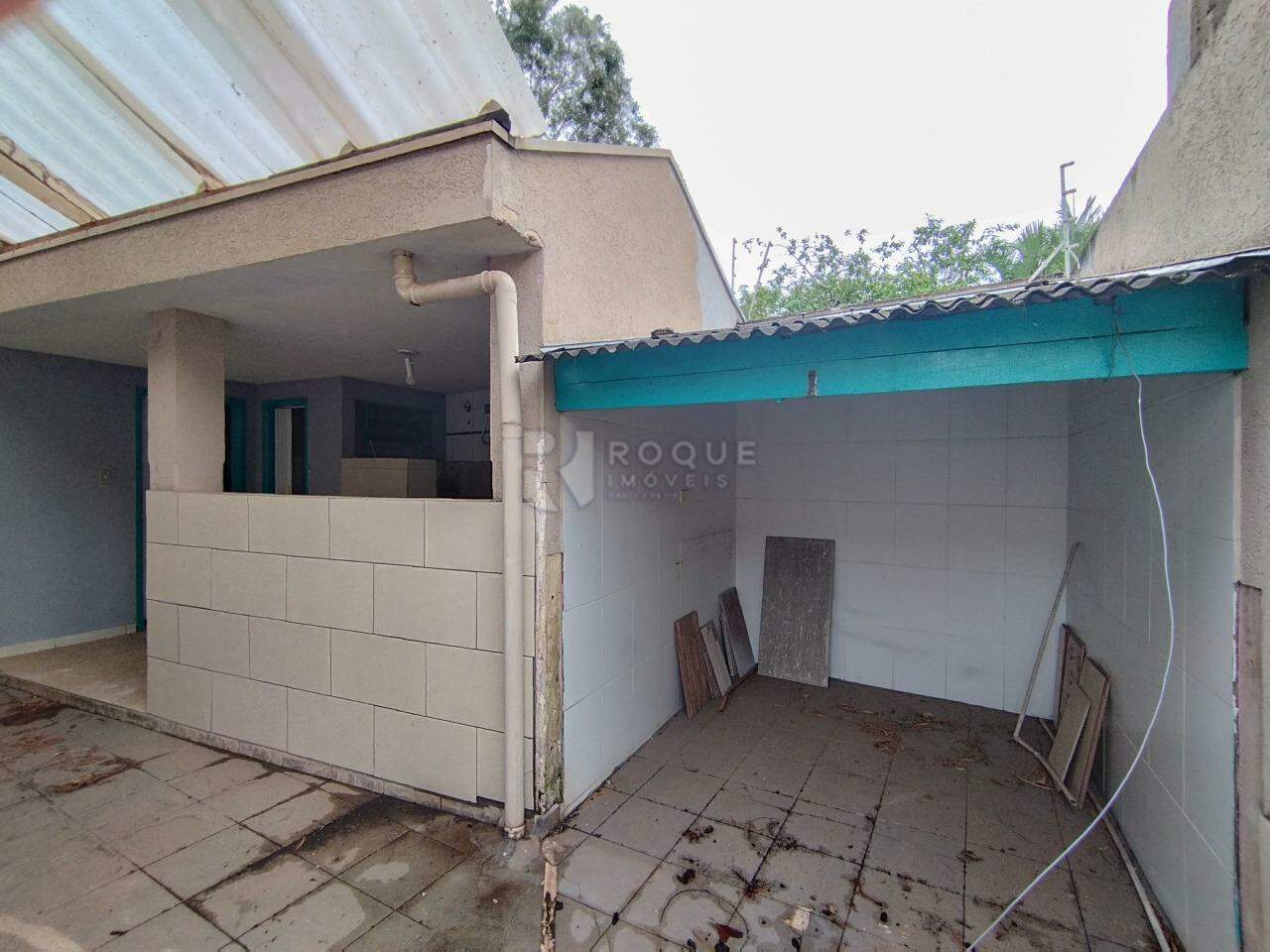 Casa com salão para aluguel no bairro Boa Vista: Fundo 