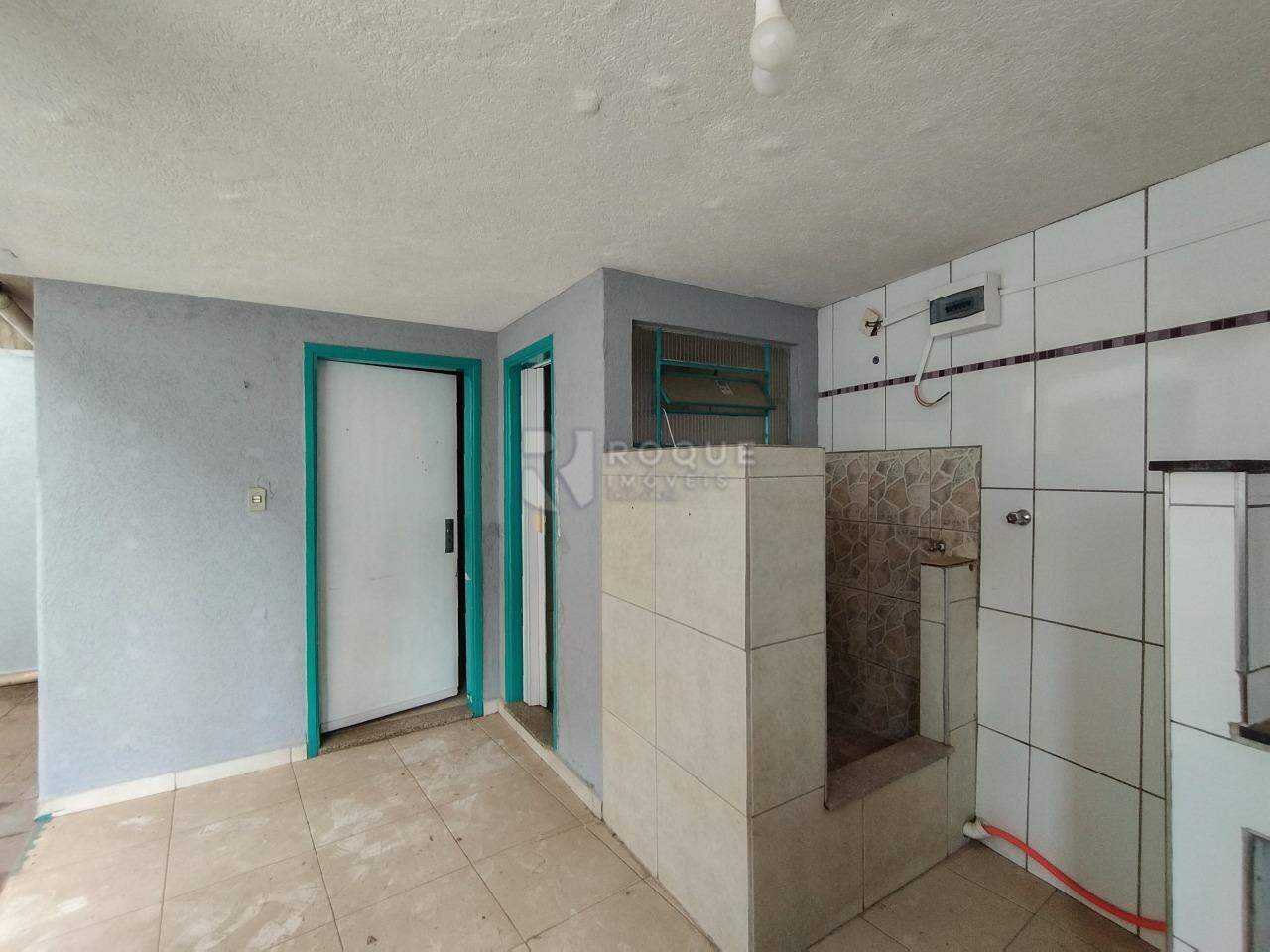 Casa com salão para aluguel no bairro Boa Vista: Fundo 