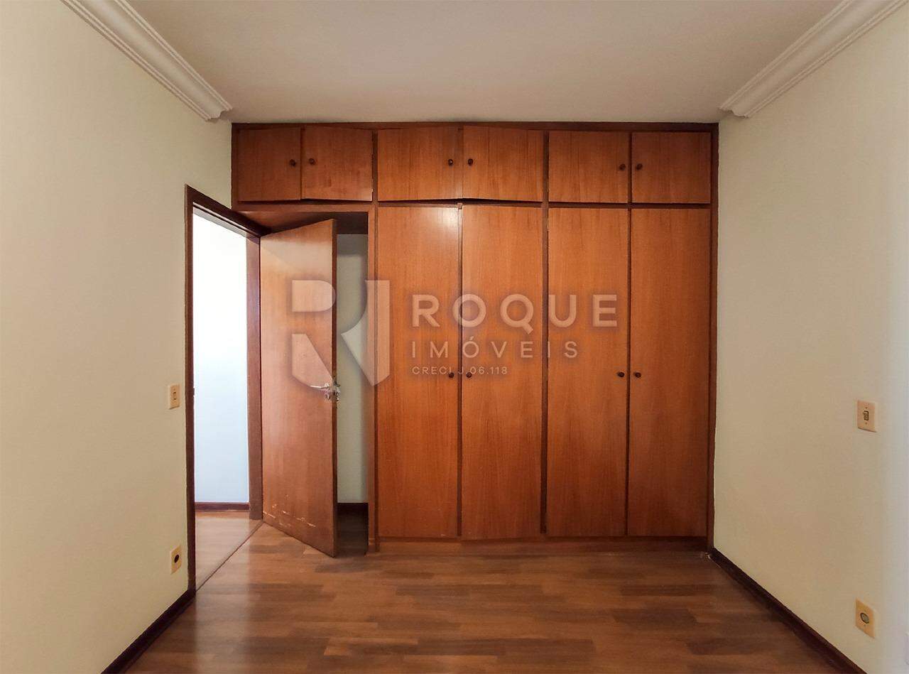 Apartamento à venda no bairro Centro: Dormitório 2