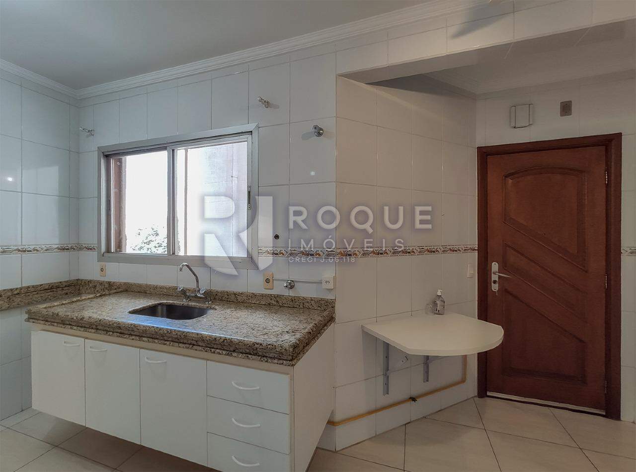 Apartamento à venda no bairro Centro: Cozinha 